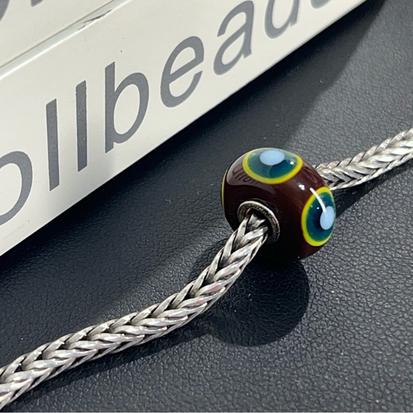 Trollbeads Retired Green Eye Bead- 61327 - Picture 4 of 8
